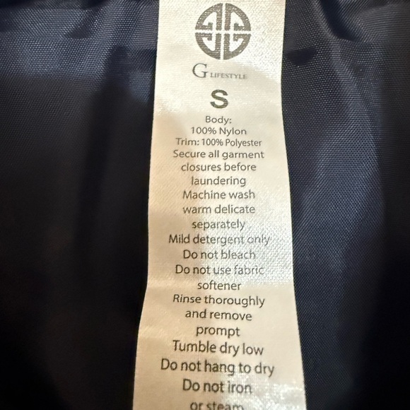 Navy Quilted Women's Vest - Picture 2 of 2